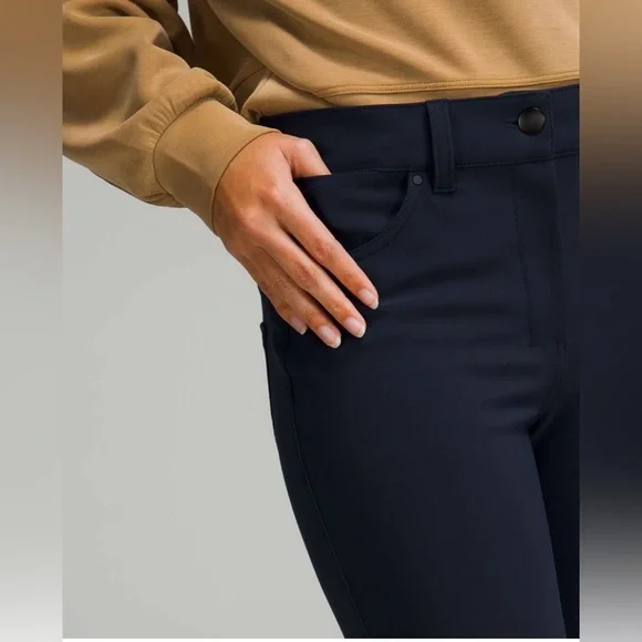 Lululemon City Sleek 5 Pocket 7/8 Pant - Picture 2 of 11